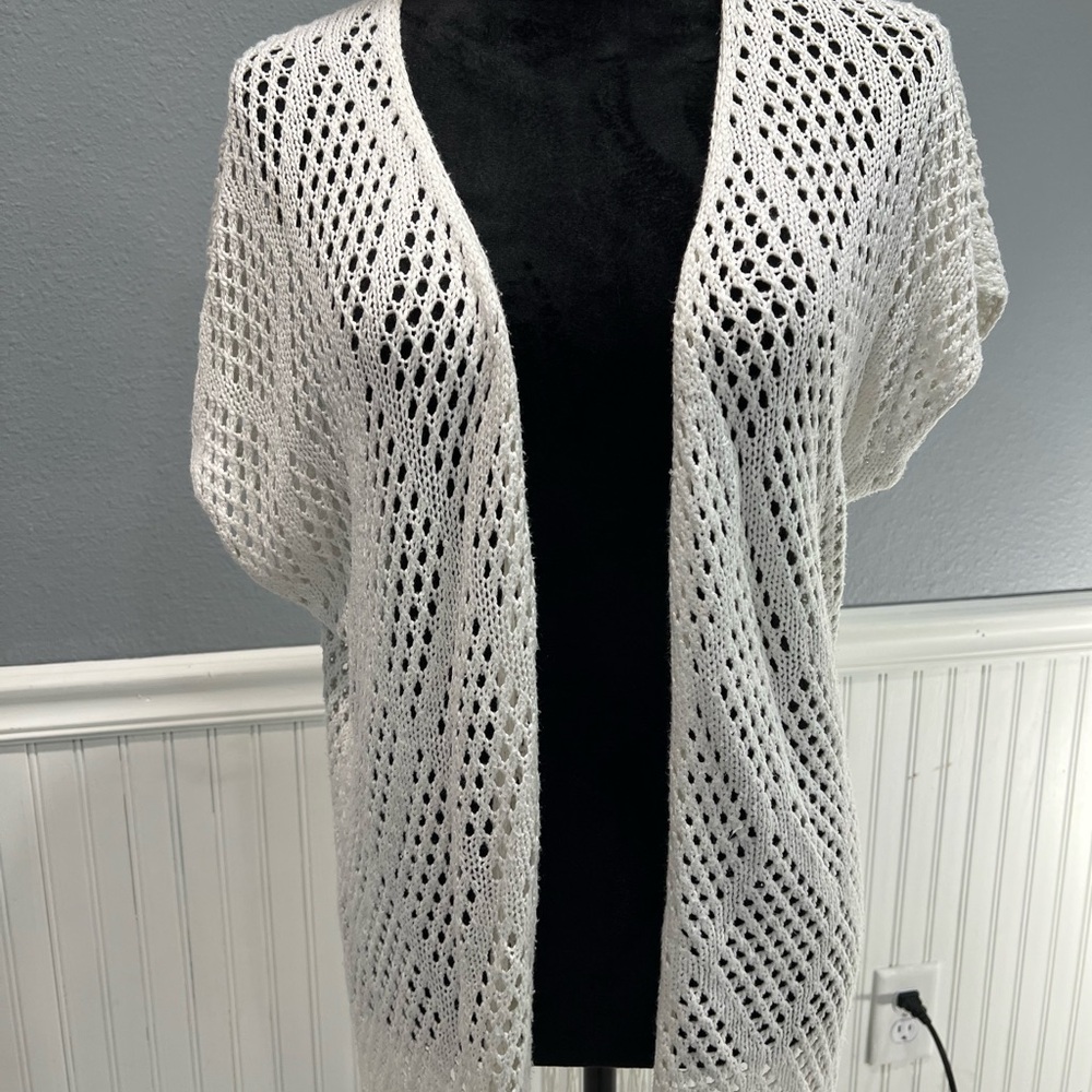 Rue21 White Open-Knit Cardigan